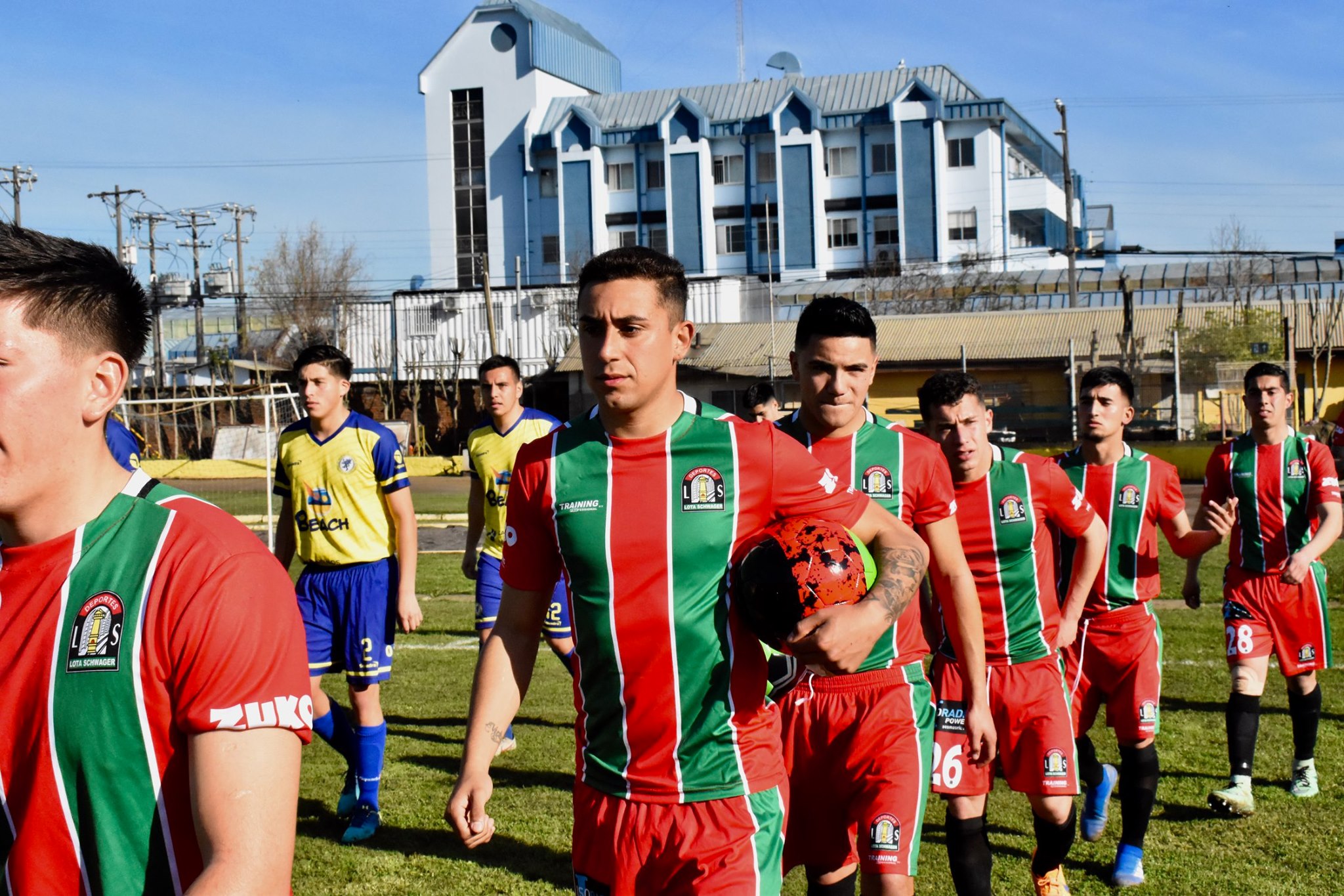 La reinvención del Club Deportes Lota Schwager ligado a las obras sociales