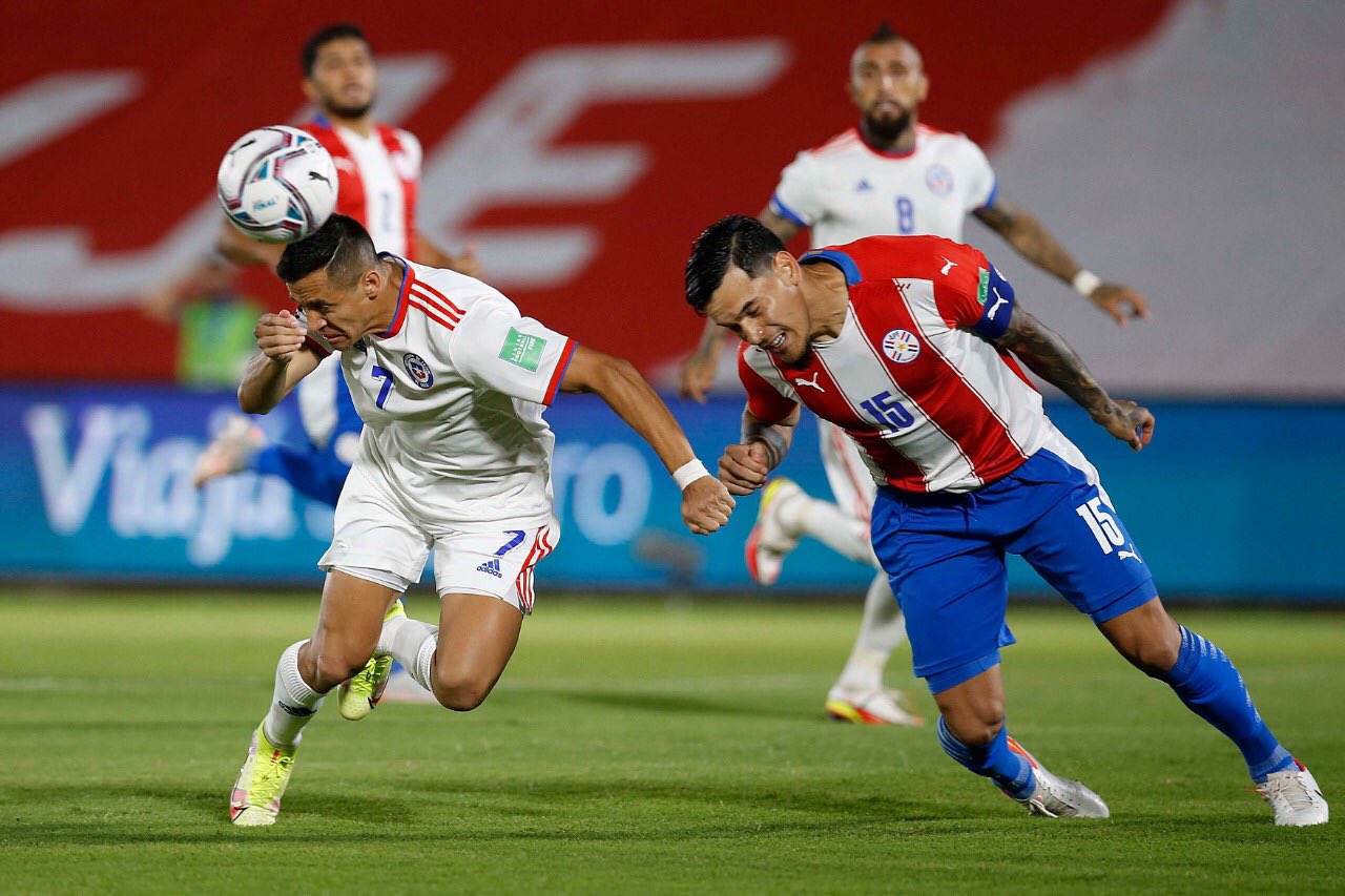 Chile derrota a Paraguay en su casa y trepa en las Eliminatorias a ...
