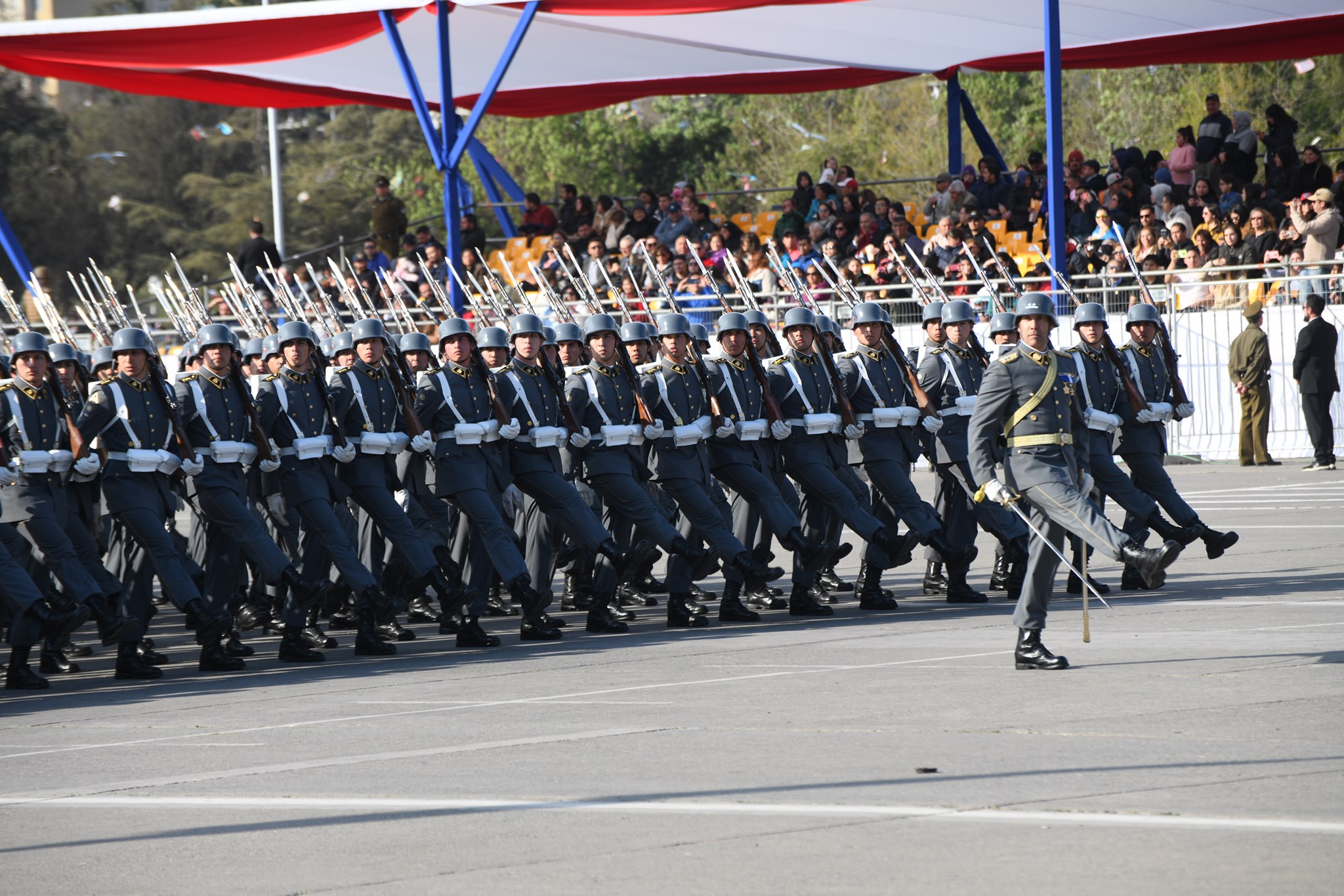 Sector de la Costanera cerrará el tránsito durante Parada Militar en