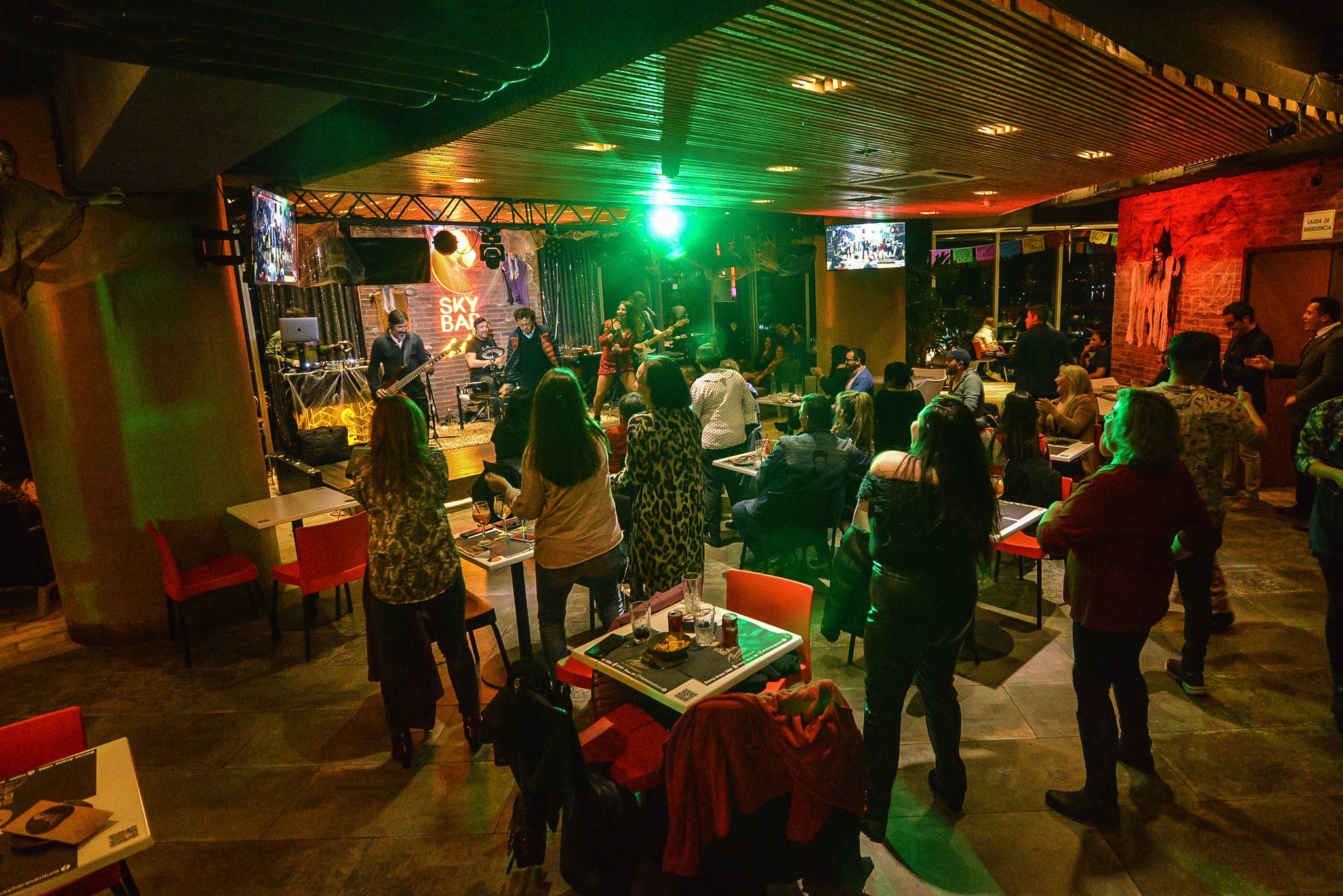 Inauguran Sky Restorán en las alturas del centro penquista