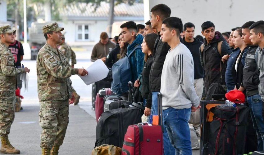 Servicio Militar 2024 nos trasladamos hasta el Regimiento Nº6 de Chacabuco